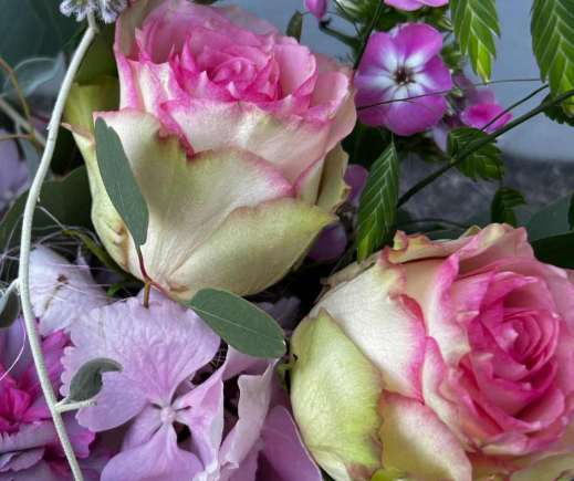 Blumengesteck-rosa-selber-machen.jpg