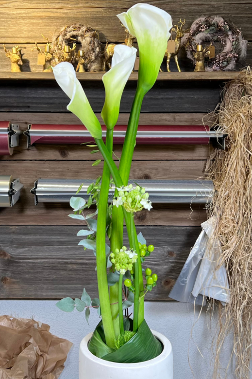 Blumengesteck-weiss-DIY.png