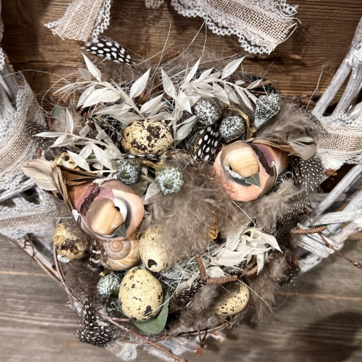 Frühlings Deko im herz zum selber machen DIY Anleitung Nest Basteln