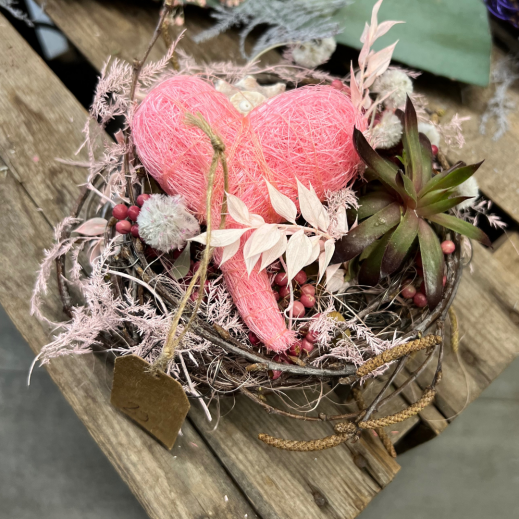 NEst-rosa.png