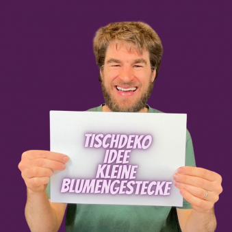 Tischdeko Idee mit kleinen Blumengestecken