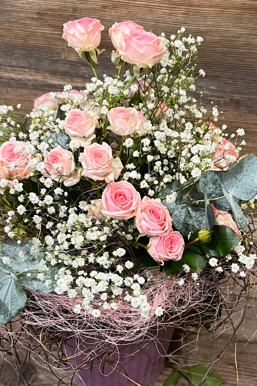 Rsoenstrauss mit Schleierkraut selber binden